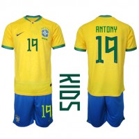 Brasil Antony #19 Fotballklær Hjemmedraktsett Barn VM 2022 Kortermet (+ korte bukser)